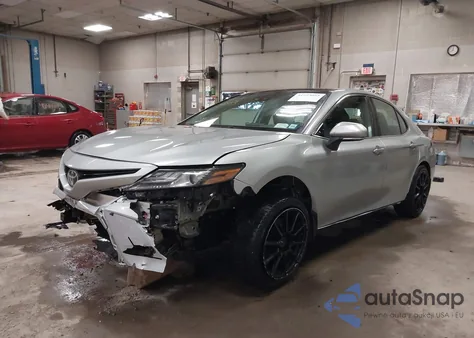2021 Toyota Camry Xse Awd z USA, uszkodzony, nr VIN 4T1K61BK4MU030236